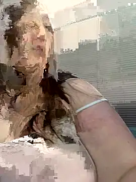 Snapshot of Chloee_ep chatting on October 7, 2:20 am Chloee ep online show from October 7, 2:20 am