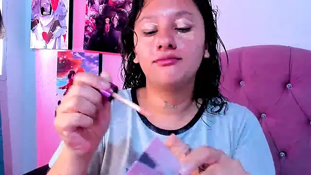 Mila nixon02 online show from March 1, 4:31 pm