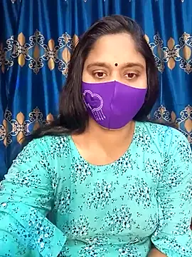 Snapshot of Hot_Maleka chatting on February 14, 12:47 pm Hot Maleka online show from February 14, 12:47 pm