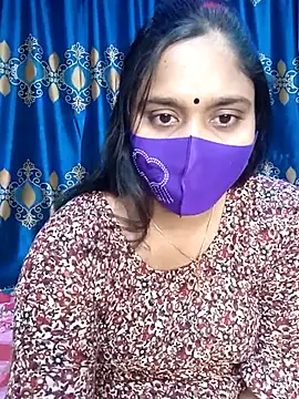 Snapshot of Hot_Maleka chatting on February 25, 6:25 am Hot Maleka online show from February 25, 6:25 am