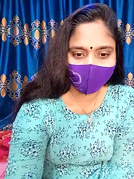 Snapshot of Hot_Maleka chatting on March 7, 1:40 pm Hot Maleka online show from March 7, 1:40 pm