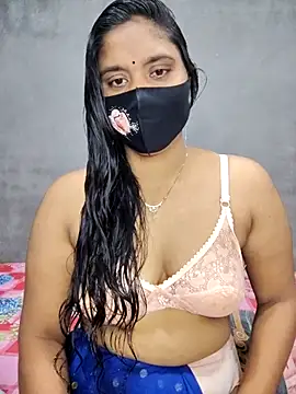 Snapshot of Hot_Maleka chatting on September 15, 2:00 am Hot Maleka online show from September 15, 2:00 am