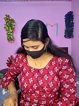 Snapshot of Hot_Maleka chatting on November 10, 3:11 pm Hot Maleka online show from November 10, 3:11 pm