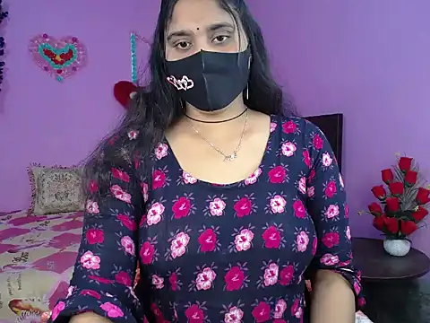 Hot Maleka online show from February 24, 4:27 pm