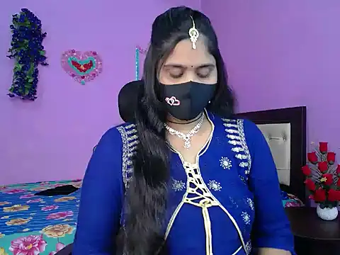 Hot Maleka online show from March 20, 4:56 pm