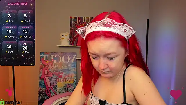 Snapshot of Sara_Robinson chatting on December 8, 3:21 am Sara Robinson online show from December 8, 3:21 am