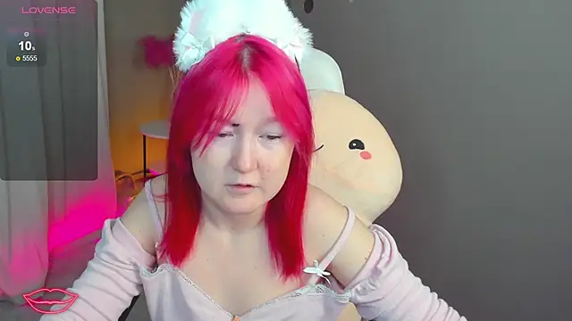 Snapshot of Sara_Robinson chatting on December 20, 3:03 am Sara Robinson online show from December 20, 3:03 am