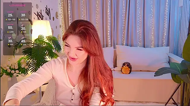 Snapshot of Annaa_Banana chatting on November 21, 8:13 am Annaa Banana online show from November 21, 8:13 am