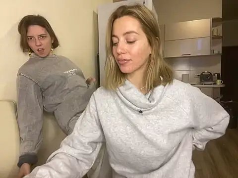 Take Me Awayy online show from December 4, 1:42 pm