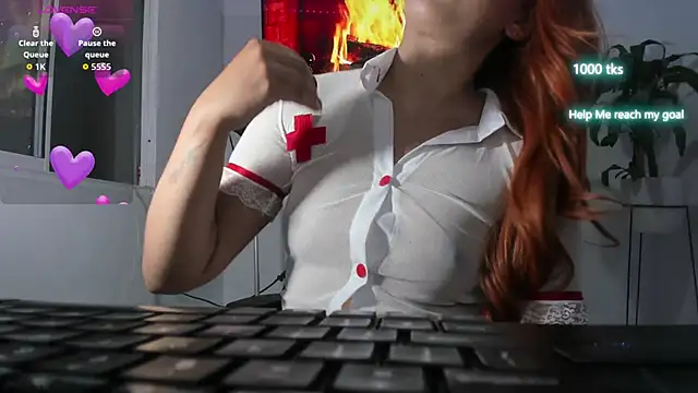 emily palmeer online show from October 28, 9:57 am