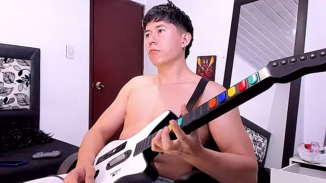 Snapshot of setsuna10 chatting on December 28, 11:59 pm setsuna10 online show from December 28, 11:59 pm