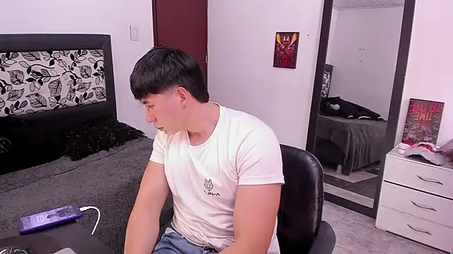 Snapshot of setsuna10 chatting on March 1, 7:48 pm setsuna10 online show from March 1, 7:48 pm