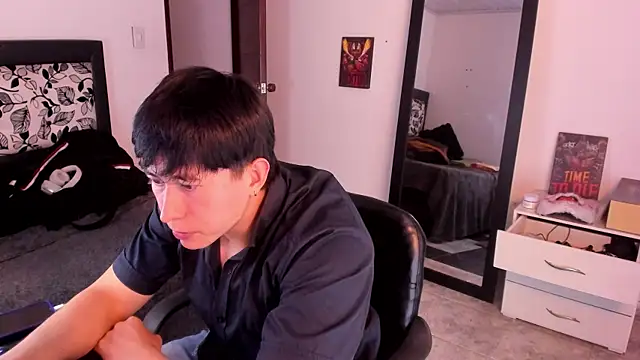 Snapshot of setsuna10 chatting on March 22, 10:48 pm setsuna10 online show from March 22, 10:48 pm