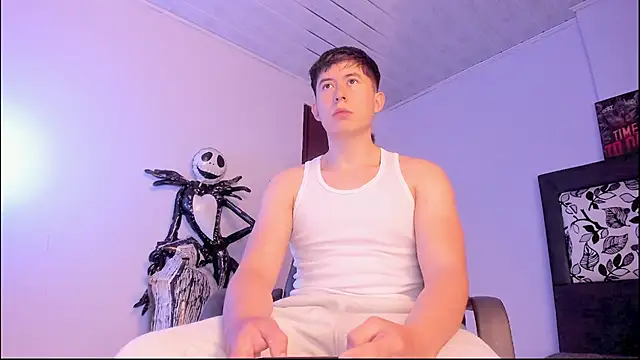 Snapshot of setsuna10 chatting on November 13, 11:47 pm setsuna10 online show from November 13, 11:47 pm