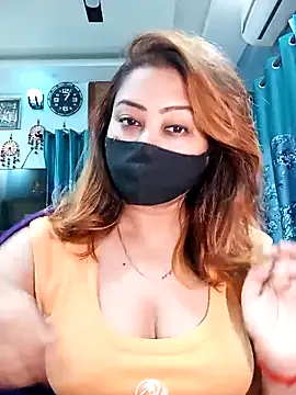 Cute-mona online show from November 22, 7:35 pm