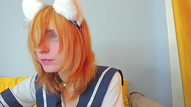 Snapshot of Little_Chips chatting on March 20, 3:56 am Little Chips online show from March 20, 3:56 am