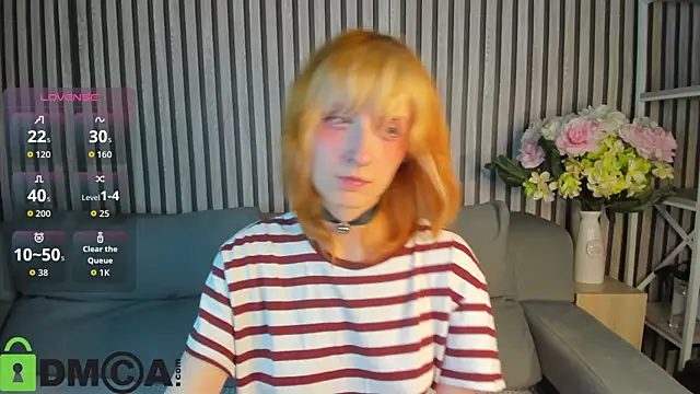 Snapshot of Little_Chips chatting on September 16, 4:08 pm Little Chips online show from September 16, 4:08 pm