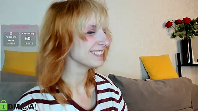 Snapshot of Little_Chips chatting on September 17, 4:19 pm Little Chips online show from September 17, 4:19 pm