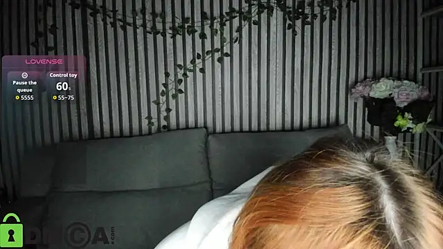 Snapshot of Little_Chips chatting on October 24, 4:58 pm Little Chips online show from October 24, 4:58 pm