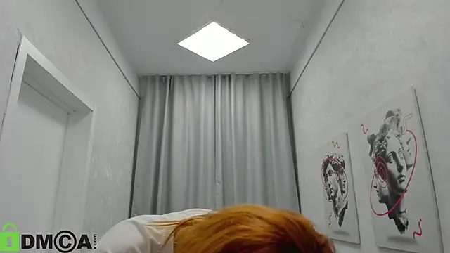 Snapshot of Little_Chips chatting on November 20, 9:20 am Little Chips online show from November 20, 9:20 am