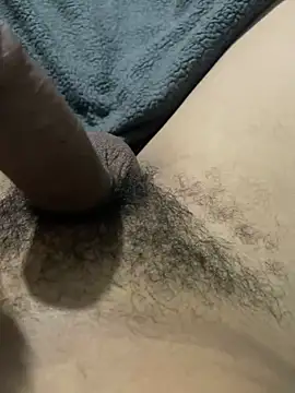 Snapshot of Brianmayers7 chatting on December 14, 7:36 am Brianmayers7 online show from December 14, 7:36 am