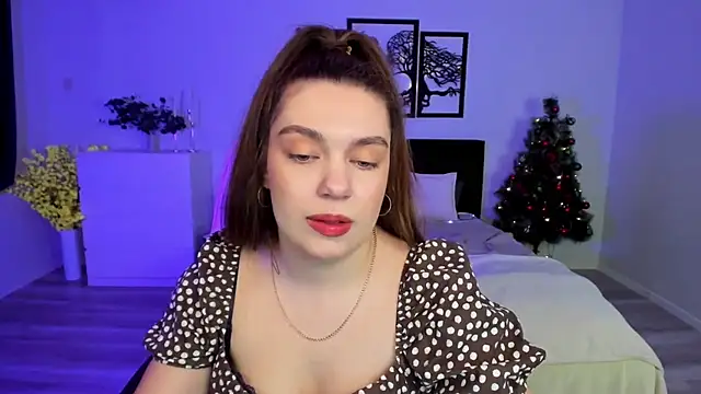 DaniellaLovely online show from January 12, 10:56 am