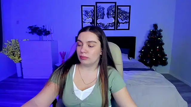 DaniellaLovely online show from January 17, 1:56 pm