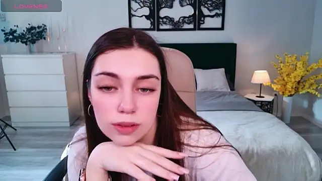 DaniellaLovely online show from February 5, 10:53 am