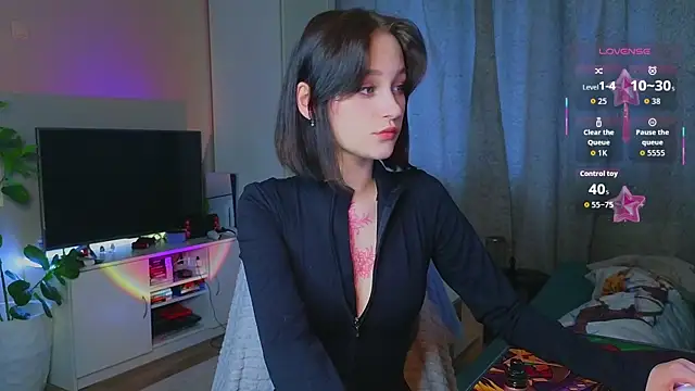 Snapshot of MaryRace chatting on October 3, 12:02 pm MaryRace online show from October 3, 12:02 pm