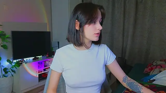 Snapshot of MaryRace chatting on October 17, 12:41 pm MaryRace online show from October 17, 12:41 pm