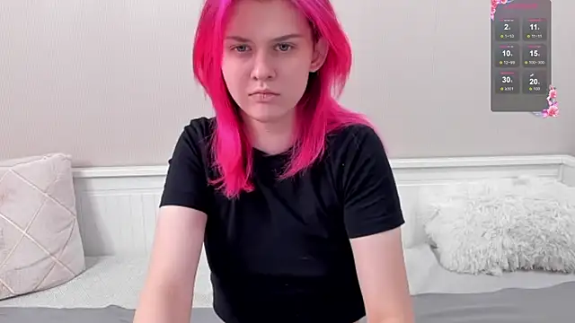 JulieTaylors online show from October 28, 9:28 pm