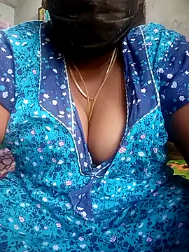 Snapshot of kavinila20 chatting on February 15, 5:09 am kavinila20 online show from February 15, 5:09 am