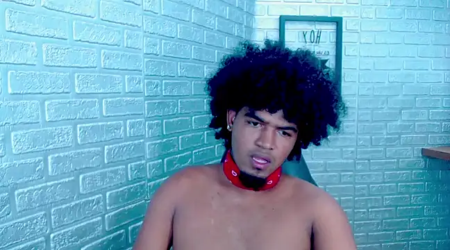 Snapshot of JaicobRuneer chatting on March 16, 2:22 pm JaicobRuneer online show from March 16, 2:22 pm