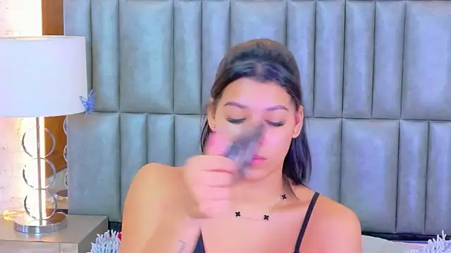 TiaraRosse online show from March 8, 3:43 am