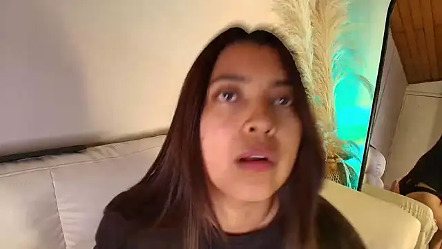 Snapshot of Rebeca_Williams_ chatting on February 5, 5:30 am Rebeca Williams online show from February 5, 5:30 am