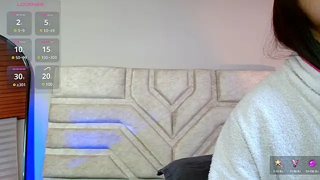 Snapshot of Rebeca_Williams_ chatting on March 7, 12:37 am Rebeca Williams online show from March 7, 12:37 am