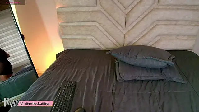 Snapshot of Rebeca_Williams_ chatting on March 11, 6:08 pm Rebeca Williams online show from March 11, 6:08 pm