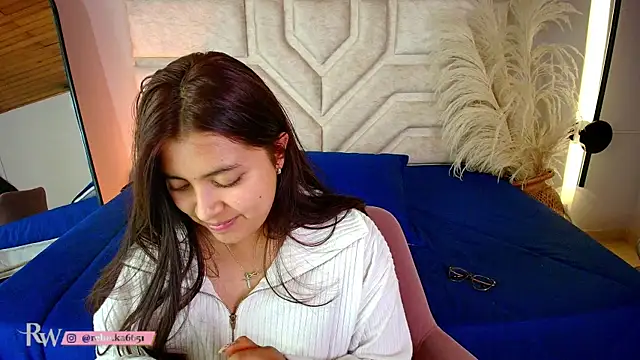 Snapshot of Rebeca_Williams_ chatting on March 21, 1:34 am Rebeca Williams online show from March 21, 1:34 am