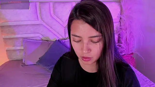 Snapshot of Rebeca_Williams_ chatting on November 11, 11:38 pm Rebeca Williams online show from November 11, 11:38 pm