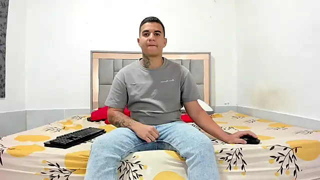 simookeler online show from November 23, 10:53 pm