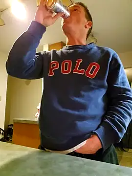 Bigtater1999 online show from December 3, 10:29 pm