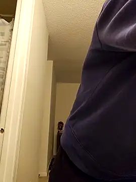 Bigtater1999 online show from December 13, 10:13 pm