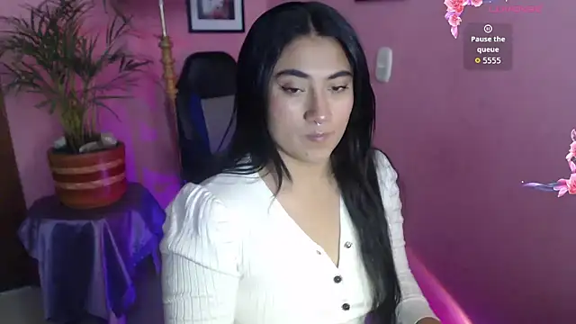 Snapshot of bunnyemilyrose36 chatting on December 3, 2:59 pm bunnyemilyrose36 online show from December 3, 2:59 pm