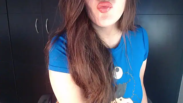 AdharaLujan online show from January 17, 10:57 pm