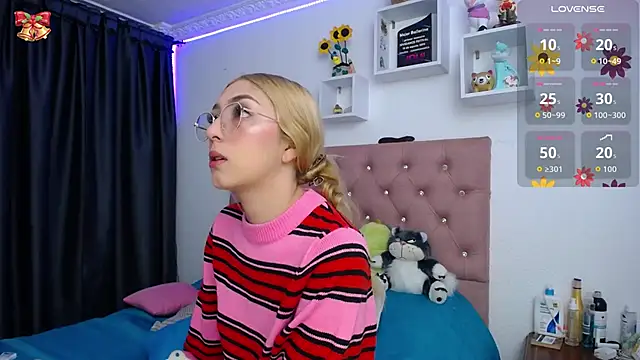 Snapshot of Soffy-brooks chatting on October 25, 5:04 am Soffy-brooks online show from October 25, 5:04 am