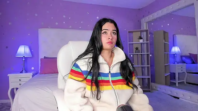 Snapshot of scarlette_15_ chatting on November 1, 3:08 am scarlette 15 online show from November 1, 3:08 am