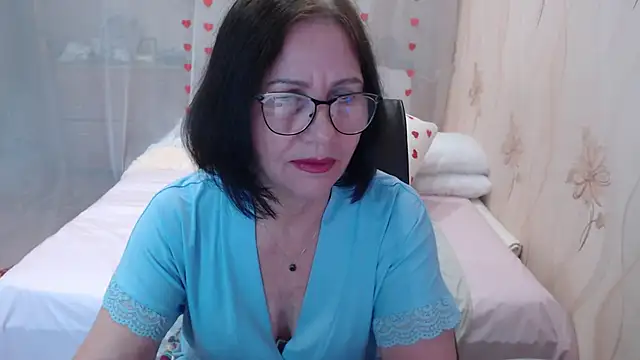 OlgaHottie online show from October 6, 11:24 pm