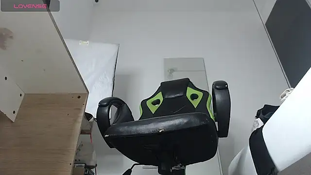 alma fenix online show from March 6, 3:24 pm