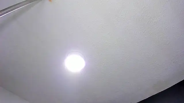 ZachaTompson online show from December 17, 8:37 pm