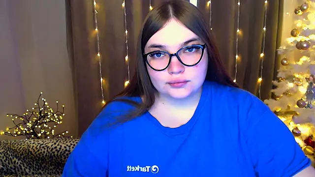 Snapshot of Emaaa_ua chatting on December 10, 7:58 am Emaaa ua online show from December 10, 7:58 am